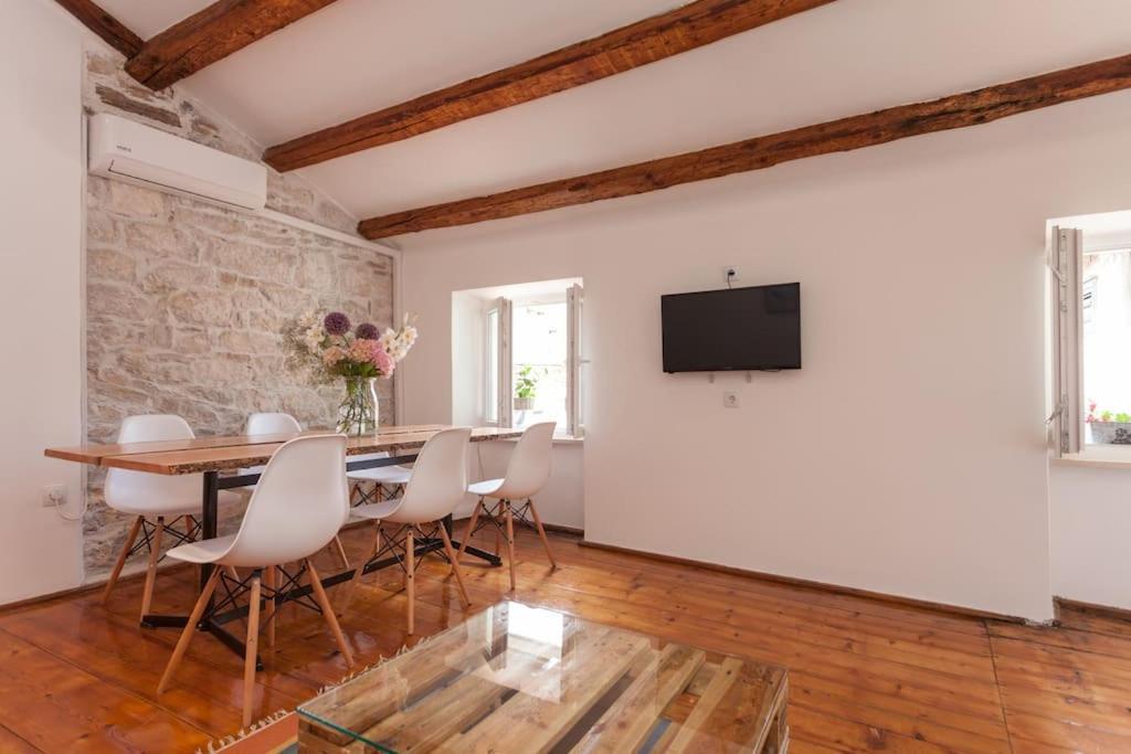 Vintage Apartment Rovinj Old Town Экстерьер фото